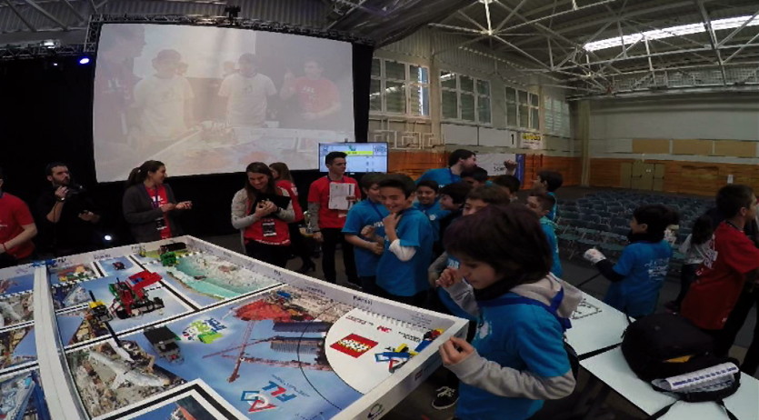 Alumnes de l’escola Sant Ramon competeixen en la final estatal del First Lego League que es va fer a Girona