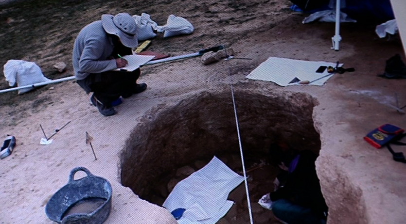 Troben les restes d’un nen de fa més de 2.700 anys al jaciment de la Font de la Canya