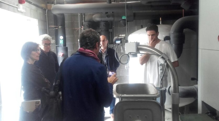 Tècnics de les Diputacions de Barcelona i Lleida visiten la caldera de biomassa de Sant Sadurní