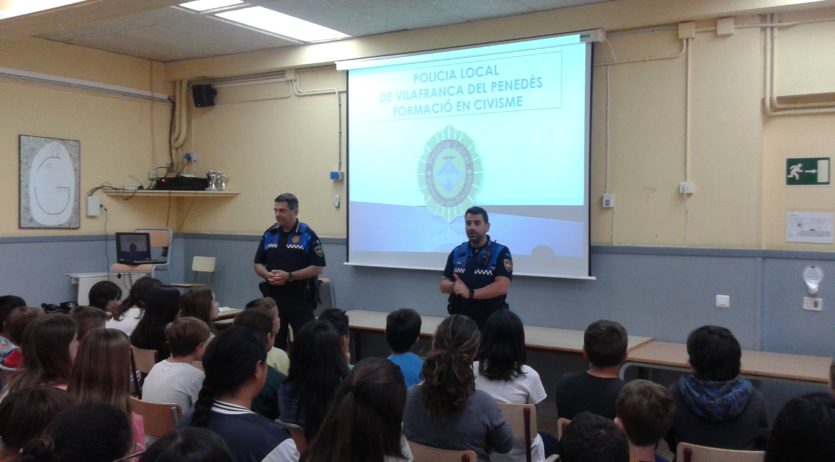 La Policia Local fa diverses xerrades sobre civisme a les escoles de Vilafranca