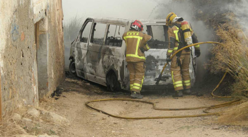 Presó pel jove de La Granada que va robar un vehicle i el va cremar