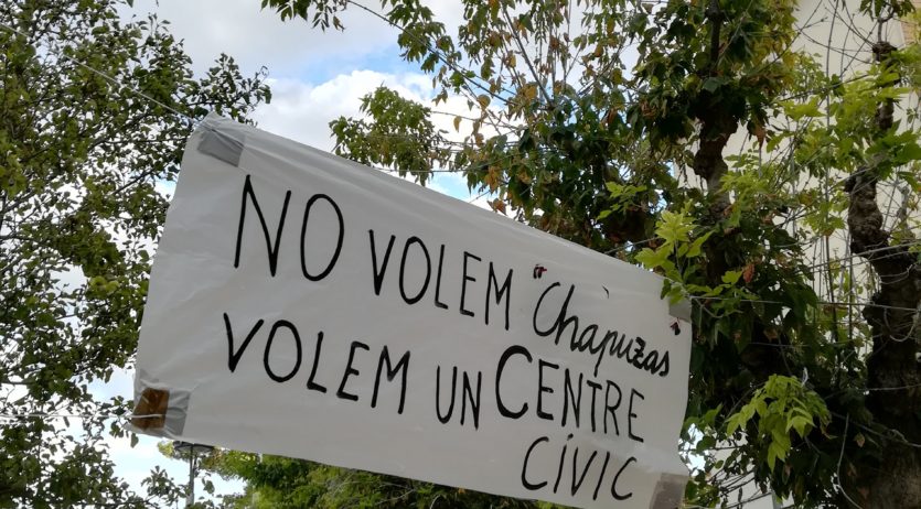 Els veïns que reclamen el Centre Cívic a l’Espirall s’han reunit amb Pere Regull