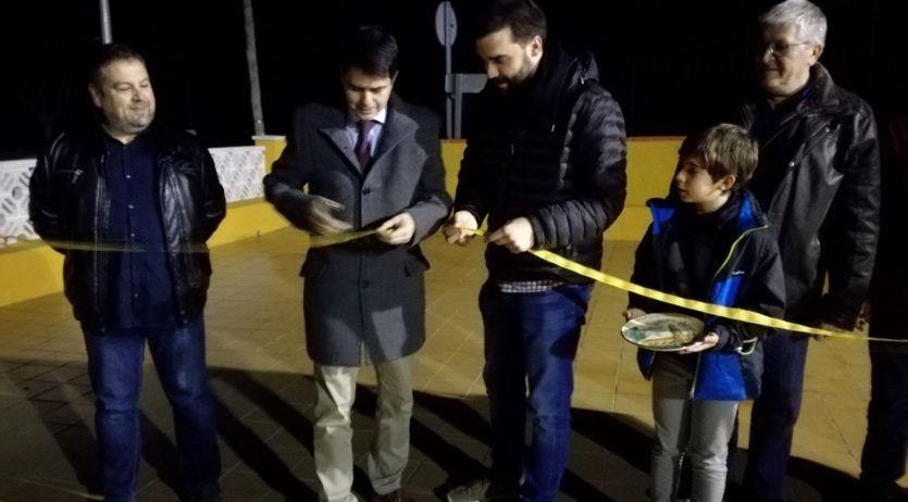 El veïnat de Plana de les Torres de Torrelles de Foix estrena enllumenat