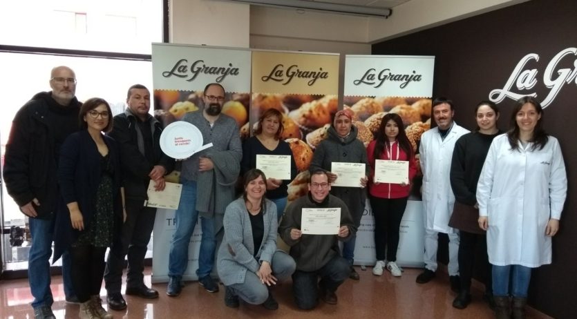 Entrem-hi dissenya programes formatius a mida amb col·laboració d’empreses del territori