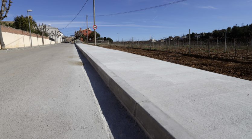 Recta final per als treballs del nou vial peatonal entre l’Arboçar i l’Arboçar de Baix