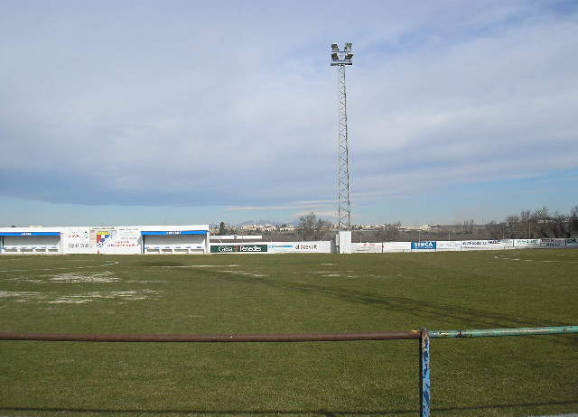 La Parròquia de Sant Pere Molanta acorda amb l’Ajuntament d’Olèrdola vendre el camp de futbol
