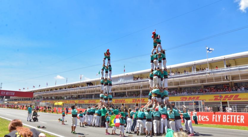 Els Castellers de Vilafranca actuen al Gran Premi de Catalunya de Fórmula 1