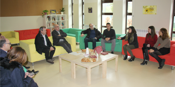 El conseller d’Educació ha visitat l’institut Jacint Verdaguer en una visita territorial