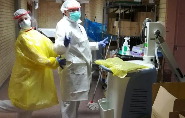 FAB Vilafranca reparteix centenars de viseres per diferents centres sanitaris i administracions