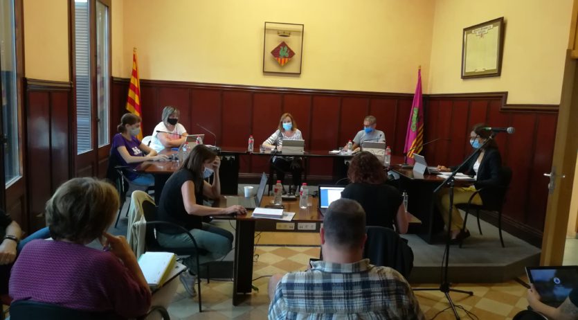Acord al ple dels Monjos en la defensa dels treballadors de les empreses afectades per la crisi