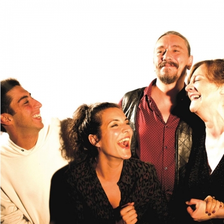 Arriba Flyhard Produccions amb l’obra ‘Lo Nuestro’