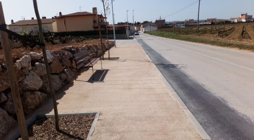 Finalitzen les obres del camí de vianants que uneix Sant Pere Molanta i el barri Ferran
