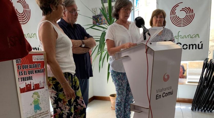 Els comuns proposen al Ricard Fortuny habilitar un espai de trobada exterior per als usuaris