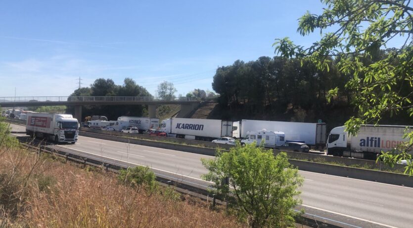 Aquest migdia hi ha retencions a l’autopista AP-7 a l’alçada de Vilafranca