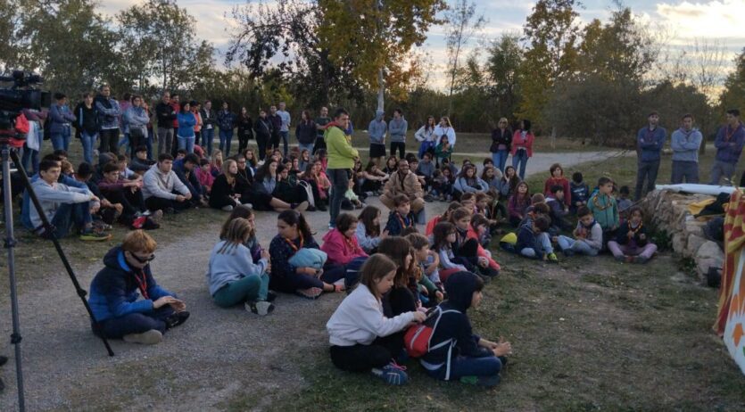 Es planten 60 arbres de ribera en una acció de reforestació a la riera de Llitrà