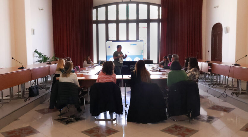 El Servei Comarcal d’Habitatge organitza una trobada amb les entitats socials i els sindicats