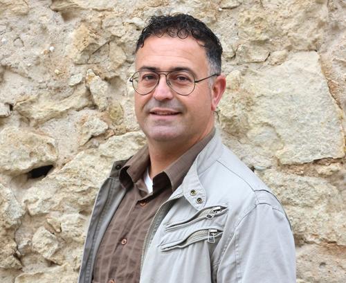 Dani Jiménez pren possessió del càrrec de regidor de l’Ajuntament de Sant Sadurní d’Anoia