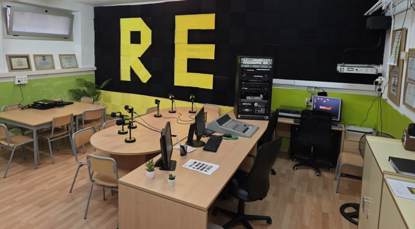Ràdio Estalella celebra 25 anys d’emissions diàries al 97.9 FM