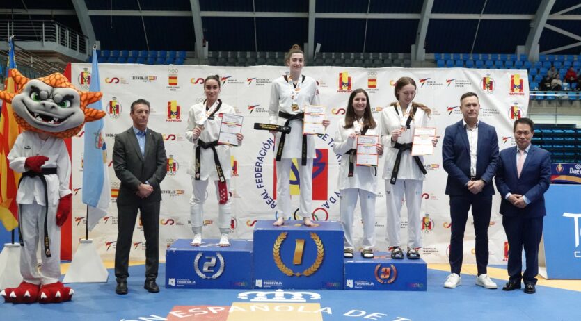 La sadurninenca Elsa Secanell, nova campiona d’Espanya de Taekwondo sènior