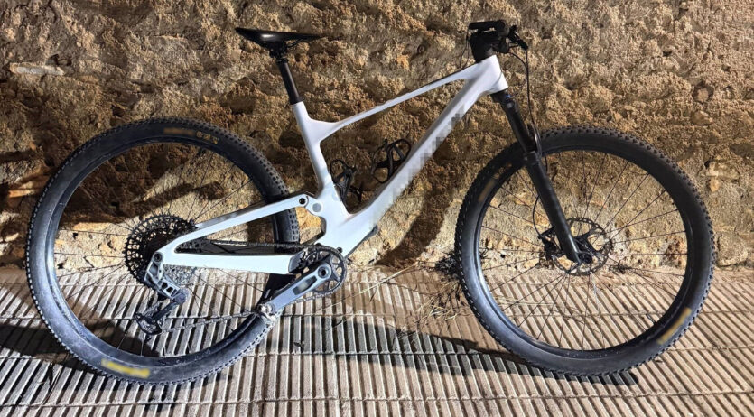 Detingut a Llorenç quan intentava vendre una bici de 4.000€ robada a La Múnia