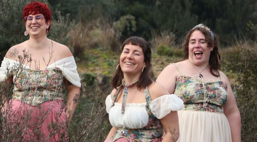 El trio vocal Silvestres inaugura el cicle Paraules als Claustres a Vilafranca