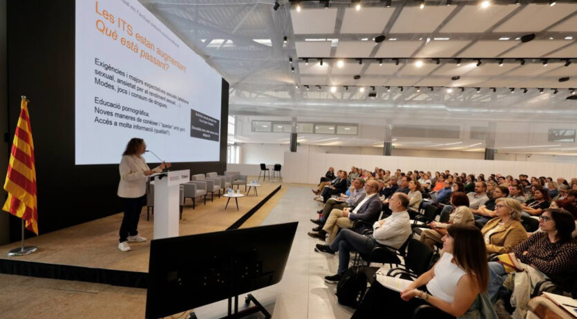 Salut actualitza el model d’atenció de les ITS i reforça la prevenció des dels 12 anys